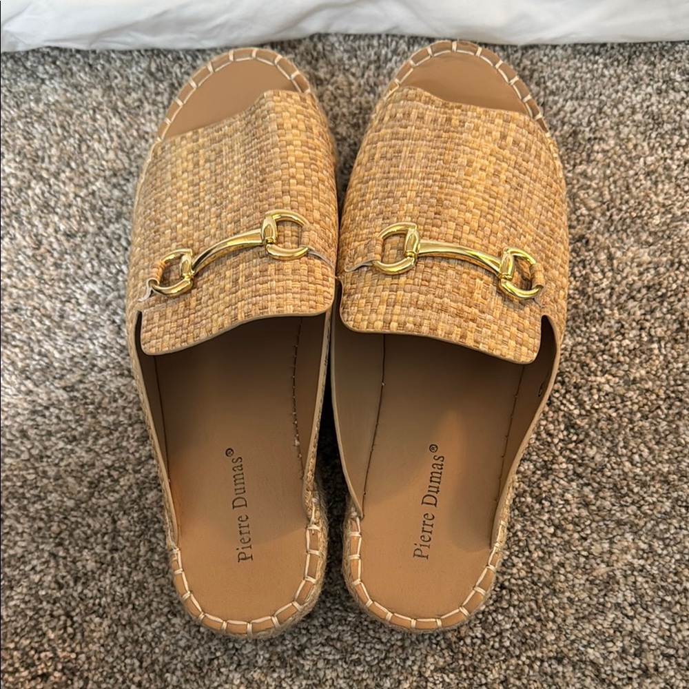 Pierre Dumas Tan Gold Mules
